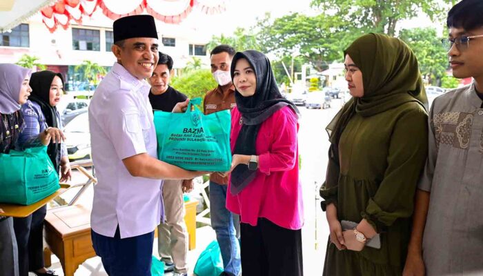 Pemprov Sulteng Gandeng Baznas, Bagikan Obat dan Sembako Gratis