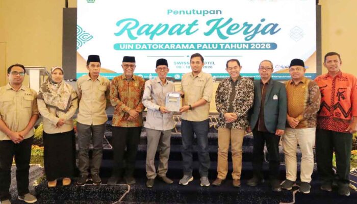 INDEF Terbitkan Buku 99 Ekonom Syariah, 4 Dosen UINDak Palu Ikut Berkontribusi