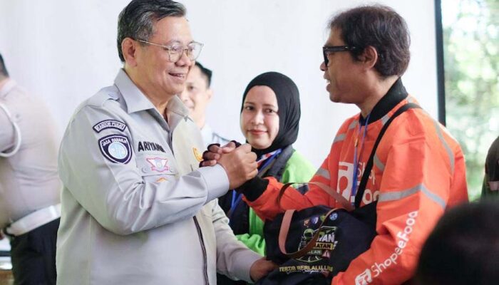 Jasa Raharja Dukung Polantas Menyapa, Perkuat Keselamatan Berkendara bagi Ojol