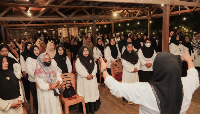 Relawan Mombine Siap Menangkan Anwar-Reny di Sigi 