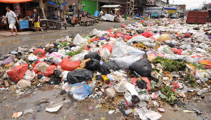 Kesadaran Tinggi, Warga Kamonji Patuh Bayar Retribusi Sampah