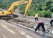 Jalan Trans Desa Podi Sudah Bisa Dilewati Pasca Longsor