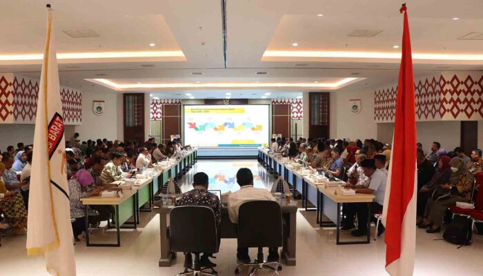 Investasi dan UMKM Jadi Fokus Ekonomi Sulbar 2025