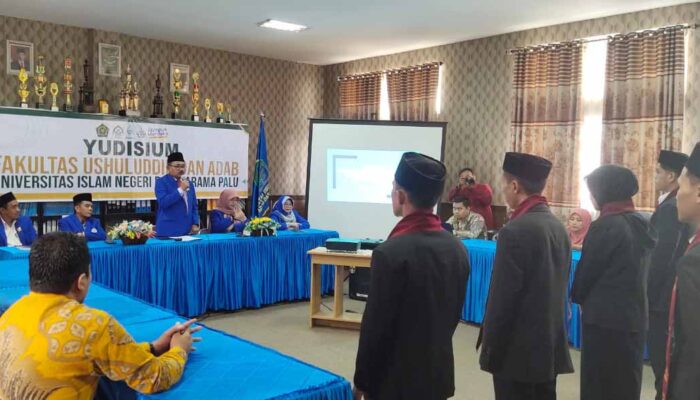 FUAD UIN Datokarama Palu Luluskan Delapan Sarjana Berprestasi