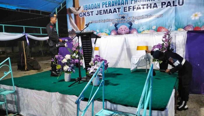 Polisi Sterilkan Gereja di Palu dan Morowali Jelang Paskah