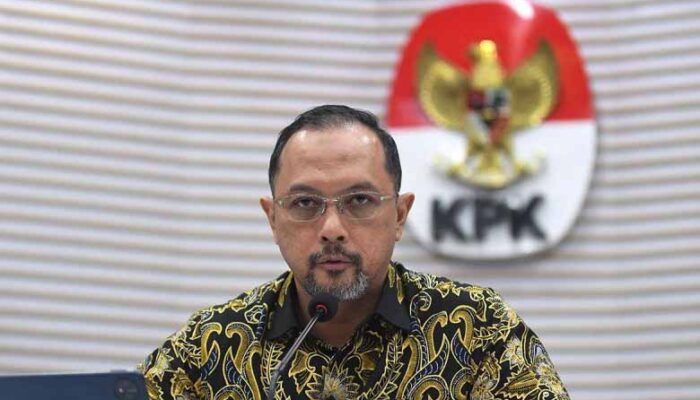 KPK Sita Mobil dan Motor Milik Ridwan Kamil