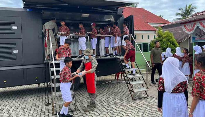 Komnas HAM Berencana Awasi Langsung Pelaksanaan MBG