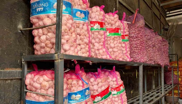 Harga Bawang Merah dan Putih di Palu Kompak Turun