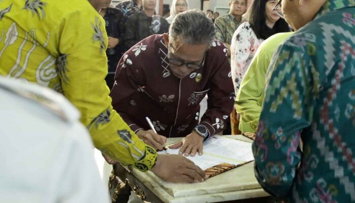 UIN Datokarama dan Badan Bahasa Majukan Peradaban Lewat Bahasa