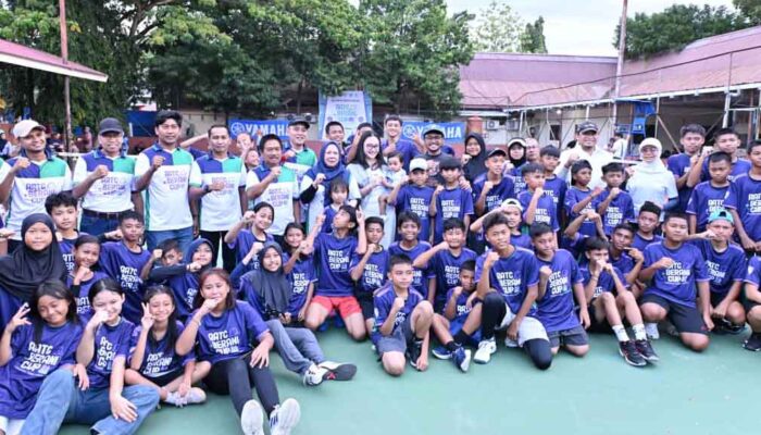 166 Atlet Berebut Juara Turnamen Tenis di Palu