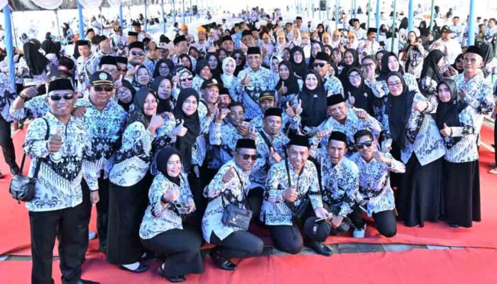 Gubernur Minta PGRI Susun Rekomendasi Kebijakan Pendidikan Sulteng