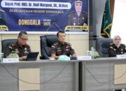 Jamwas Tinjau Kejari Donggala, Tekankan Penguatan Pengawasan