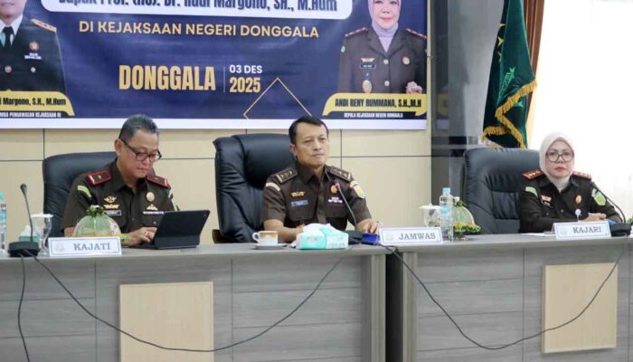 Jamwas Tinjau Kejari Donggala, Tekankan Penguatan Pengawasan