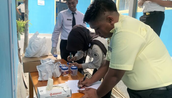 Cegah Narkoba dari Dalam, Kanwil Ditjenpas Sulteng Lakukan Tes Urine Mendadak