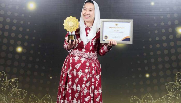 Pemkot Palu Raih UHC Award 2026 Kategori Madya