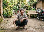 11 Dampak Kesehatan Akibat Kebiasaan Jongkok Terlalu Lama