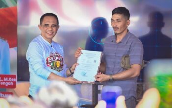 Dorong Pasar Global, Gubernur Sulteng Resmikan “Berani Merdeka Ekspor Durian”