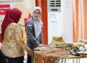Pemkot Palu Cetak Pelaku UMKM Baru Lewat Pelatihan Membatik Ecoprint