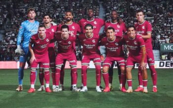 Drama 5 Gol: Real Sociedad Curi Poin Penuh dari Markas Elche